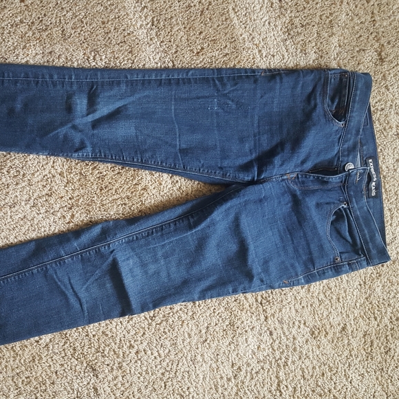 Express 4R - Picture 3 of 3